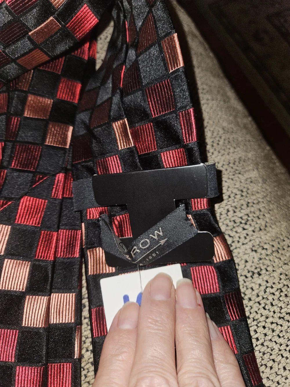Arrow Black Tie with Red and Rose-Gold Check Pattern